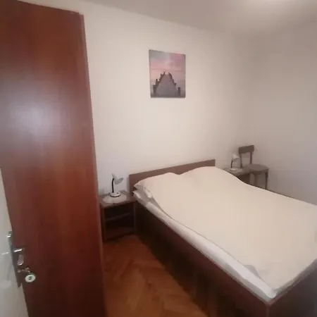 Marina End Vela Luka