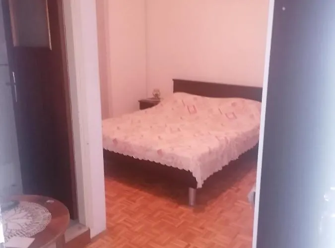 Διαμέρισμα Marina End *