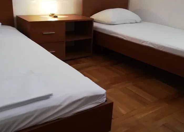 Διαμέρισμα Marina End