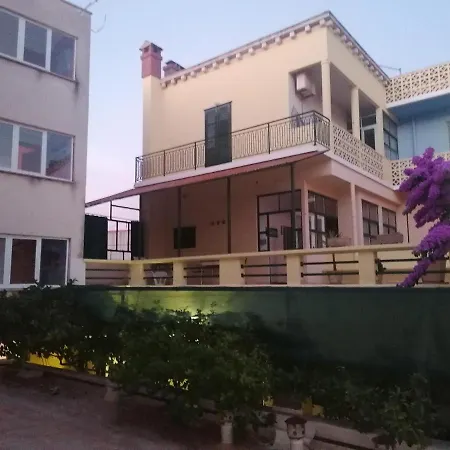 Marina End Apartment