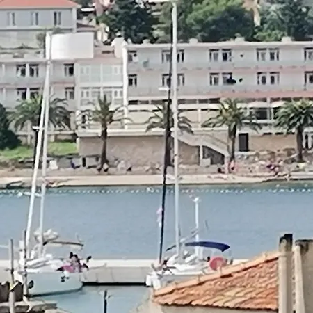 Marina End Apartment Vela Luka