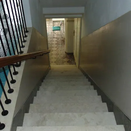 아파트 Marina End 벨라루카