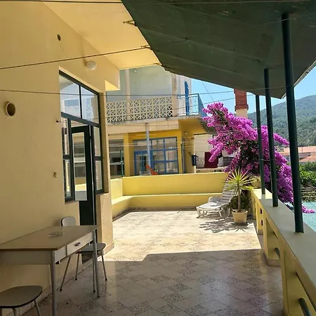 Marina End Apartment *