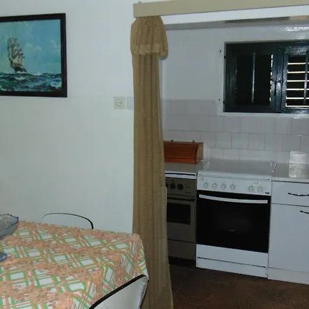 Marina End Apartment *