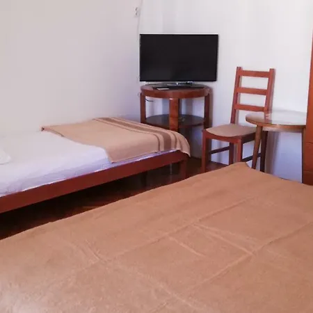 Marina End Apartment