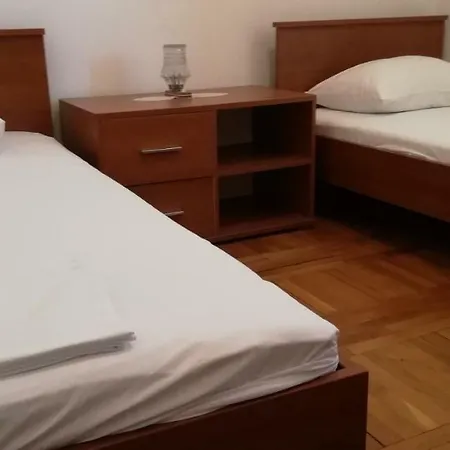 Marina End Apartment *